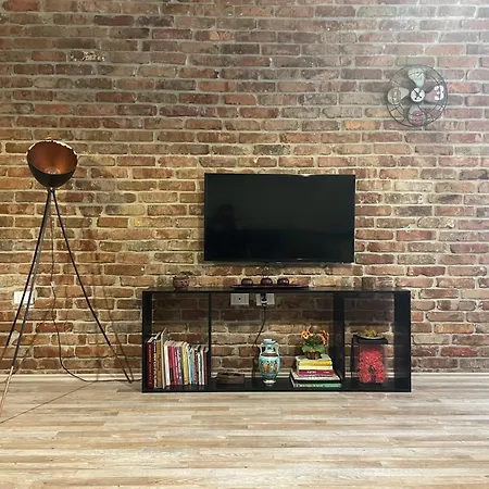 Apartmán Bricks Near Pazari I Ri